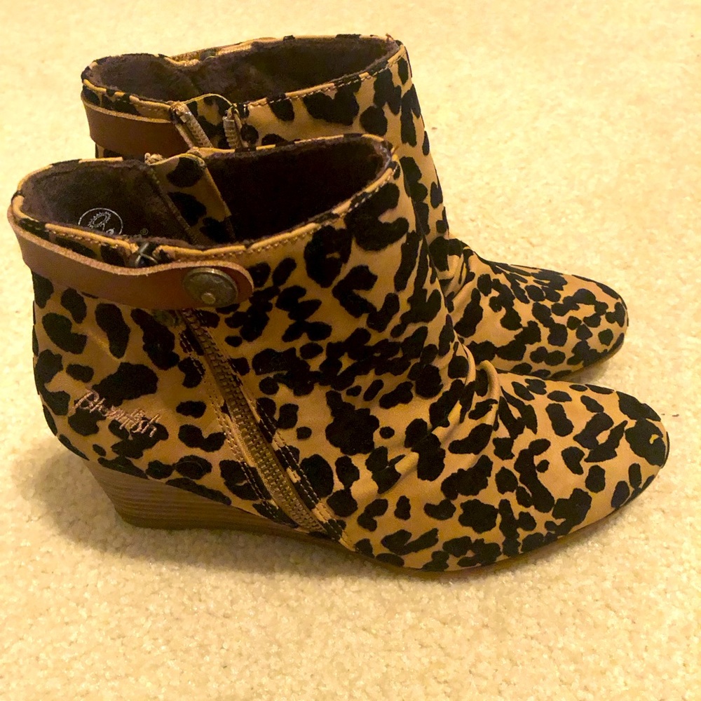 Blowfish Booties